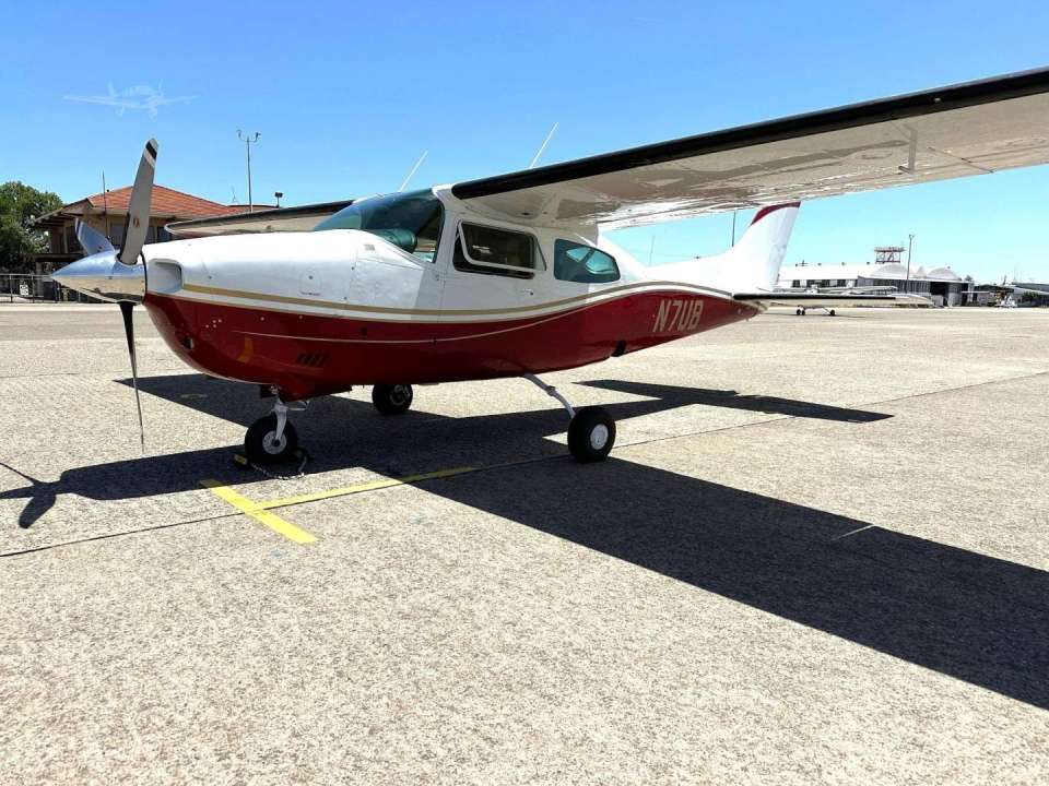 1977 CESSNA TURBO 210